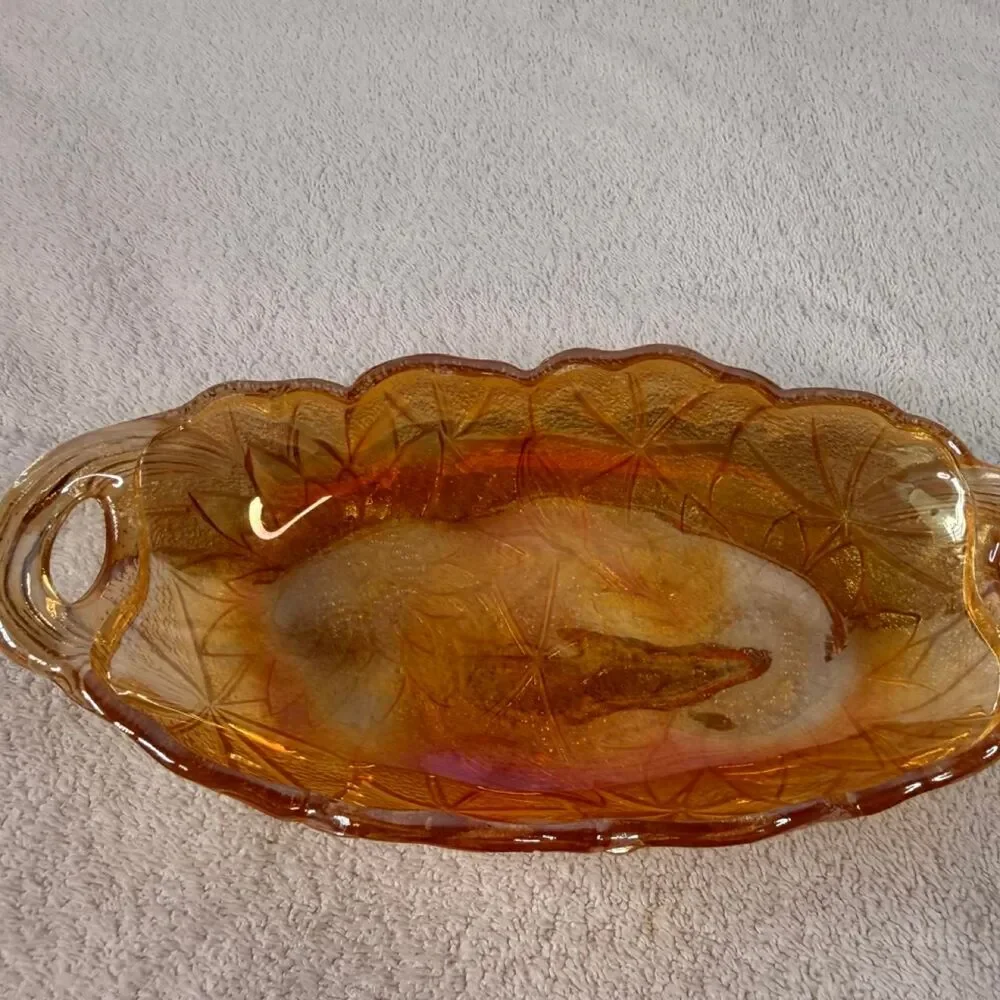 Unbranded Gold and Orange Dinnerware